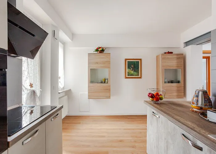 Syc I Mulini, Leonardo Academy & Mxp & Jrc Ispra Apartman *