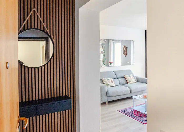 Syc I Mulini, Leonardo Academy & Mxp & Jrc Ispra Apartment *